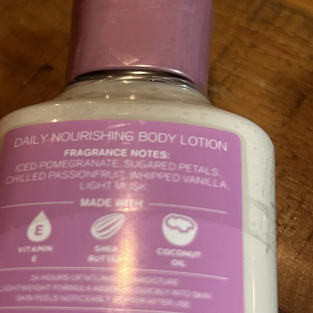Bath & Body Works aloe body coconut